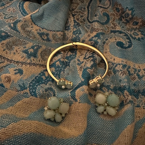 kate spade earrings for sale. Part of a matching set sold separately! - Picture 6 of 7